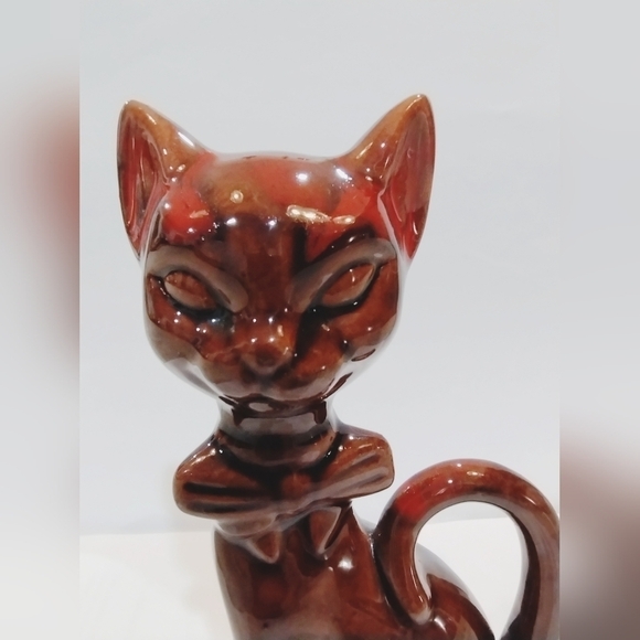 1960s McMaster Pottery Siamese Cat with Bowtie - Picture 5 of 5